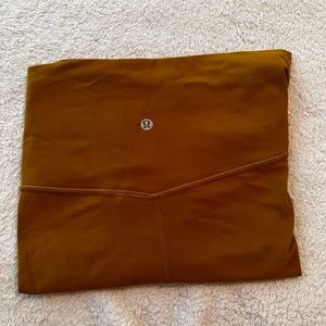 🔥LIKE NEW🔥LULULEMON ALIGN SHORTS!!! 🦋❤️